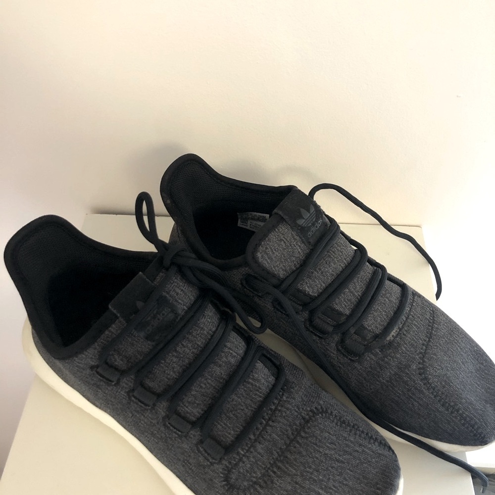 Adidas Runners - Picture 3 of 6